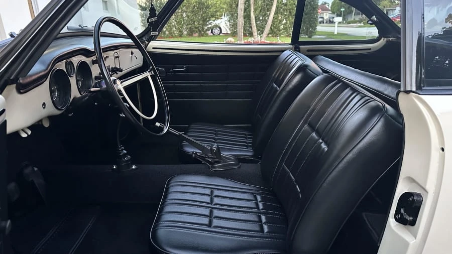 1965 Volkswagen Karmann Ghia Type 14 - Image 28 of 31