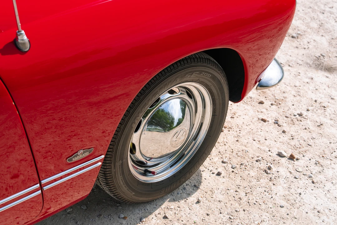 1965 Volkswagen Karmann Ghia Type 14 - Image 22 of 31