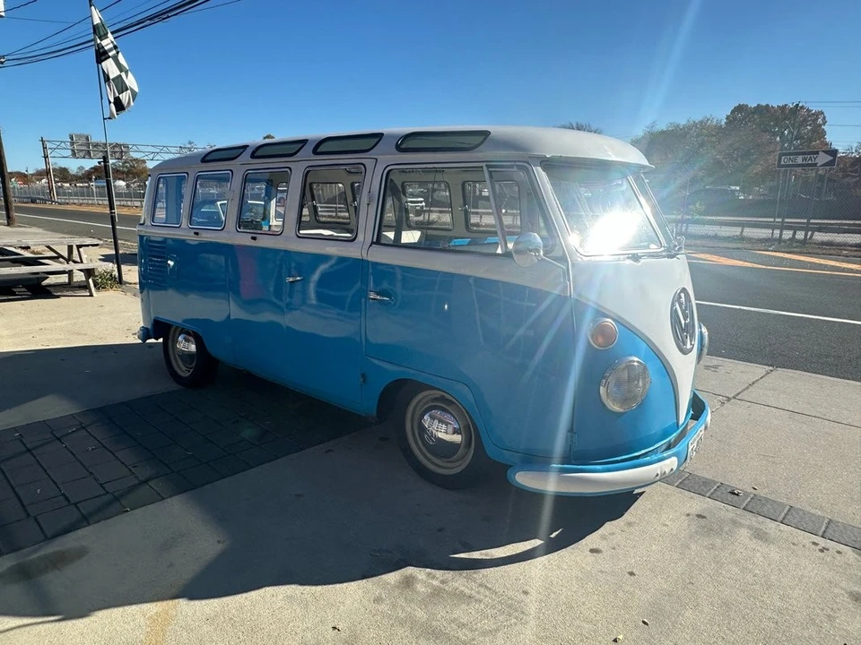 1965 Volkswagen Split-Window Bus - Image 11 of 21