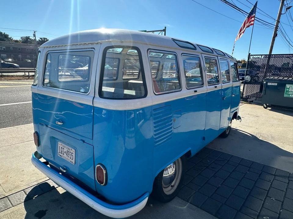 1965 Volkswagen Split-Window Bus - Image 19 of 21