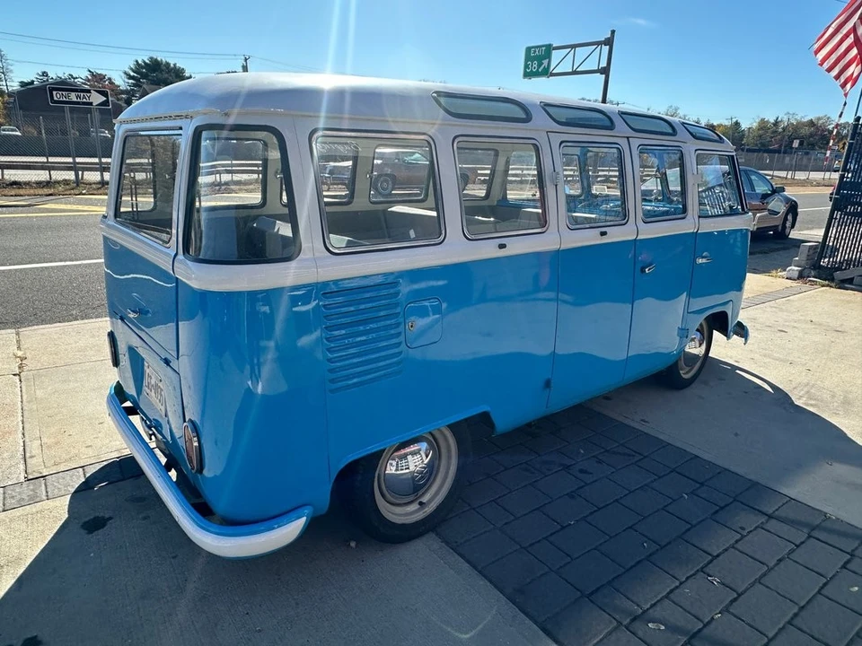 1965 Volkswagen Split-Window Bus - Image 18 of 21