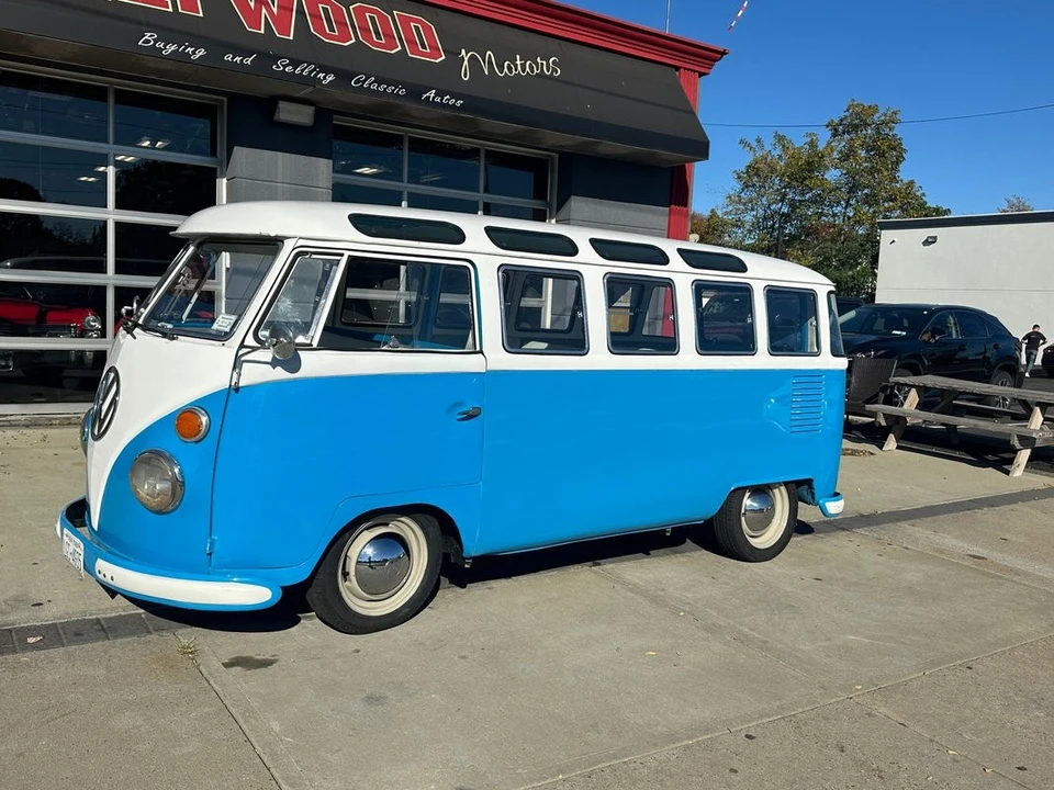 1965 Volkswagen Split-Window Bus - Image 3 of 21