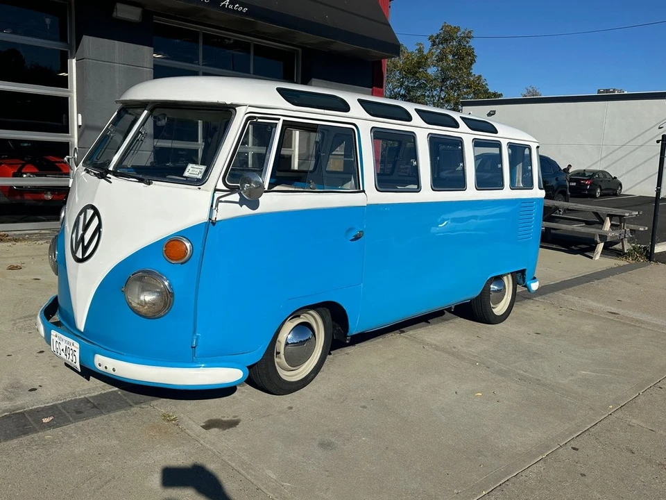 1965 Volkswagen Split-Window Bus - Image 4 of 21