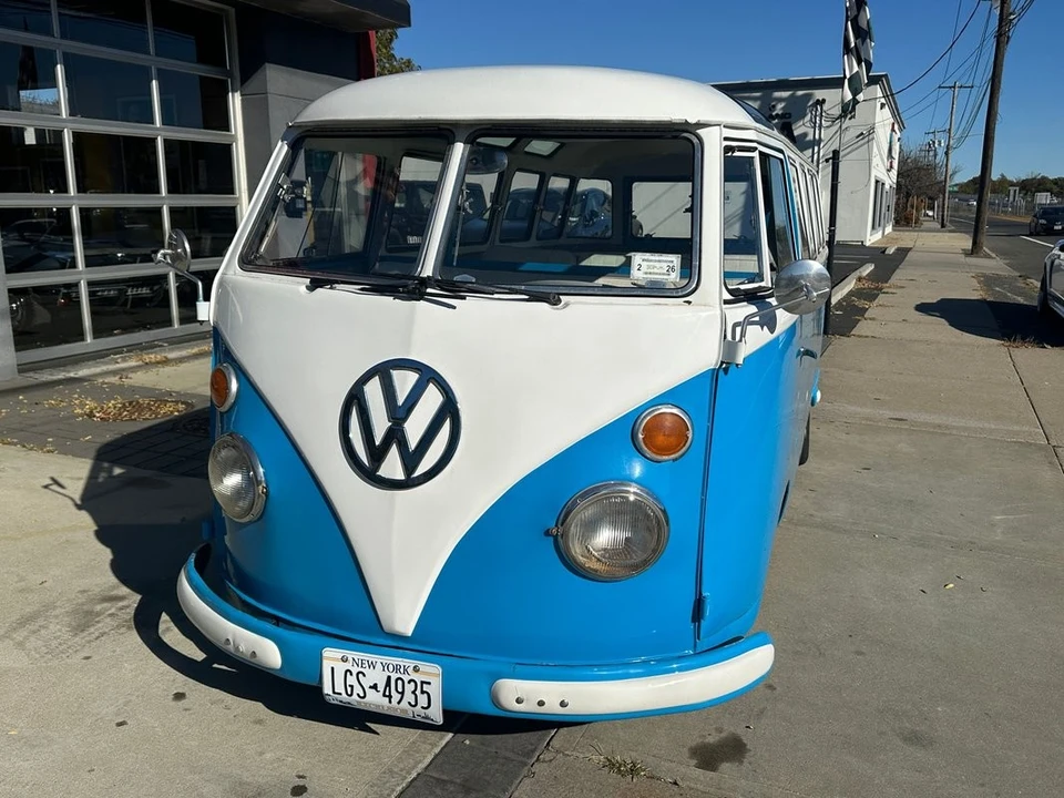 1965 Volkswagen Split-Window Bus - Image 6 of 21