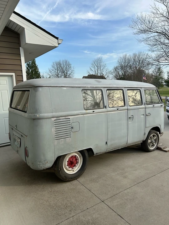 1965 Volkswagen Split-Window Bus - Image 3 of 21