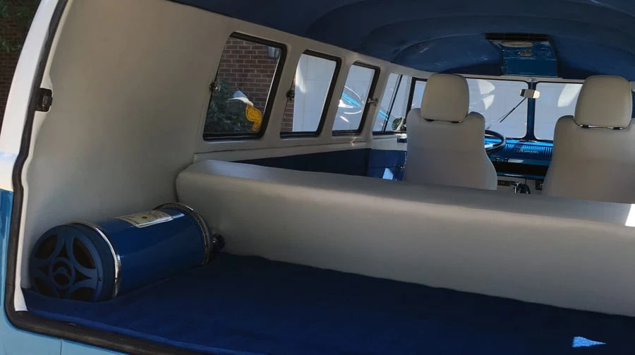 1965 Volkswagen Split-Window Bus - Image 6 of 12