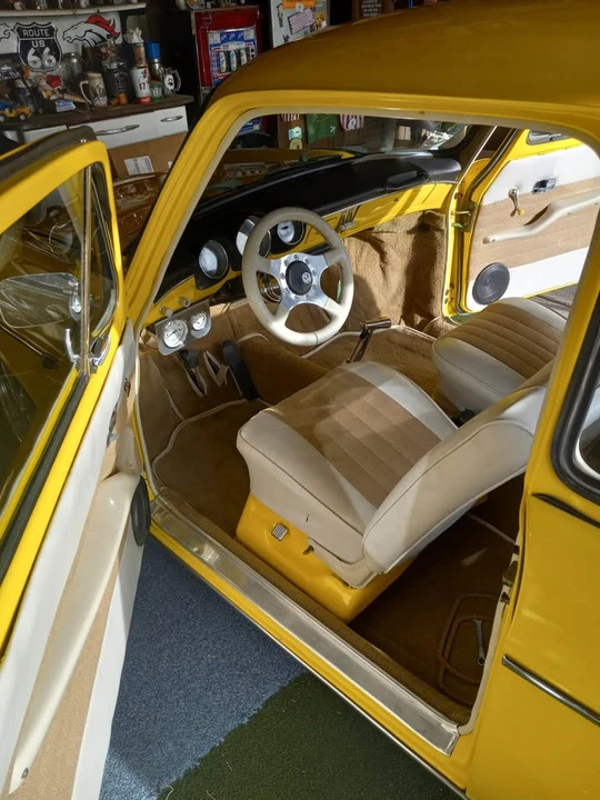 1965 Volkswagen Type 2 - Image 6 of 8