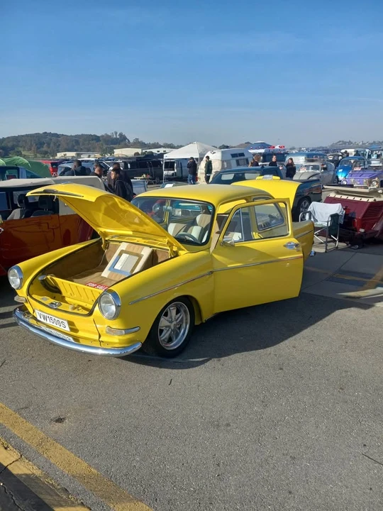 1965 Volkswagen Type 2 - Image 8 of 8