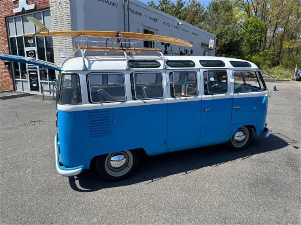 1965 Volkswagen Split-Window Bus - Image 8 of 30