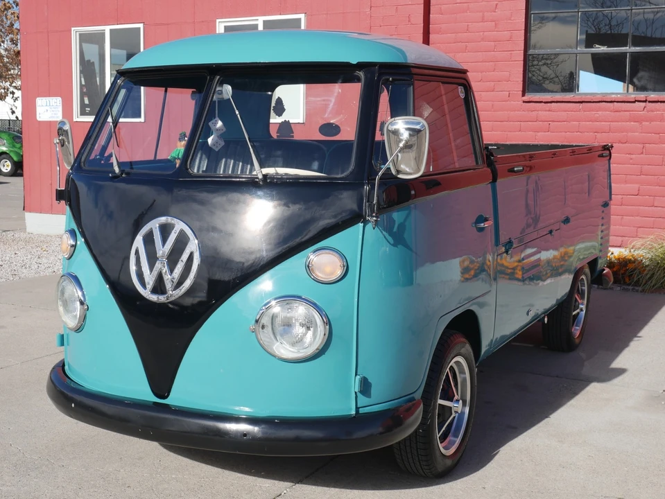1965 Volkswagen Split-Window Pickup - Image 2 of 12