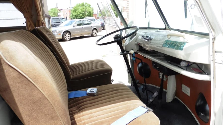 1965 Volkswagen Split-Window Camper - Image 5 of 12
