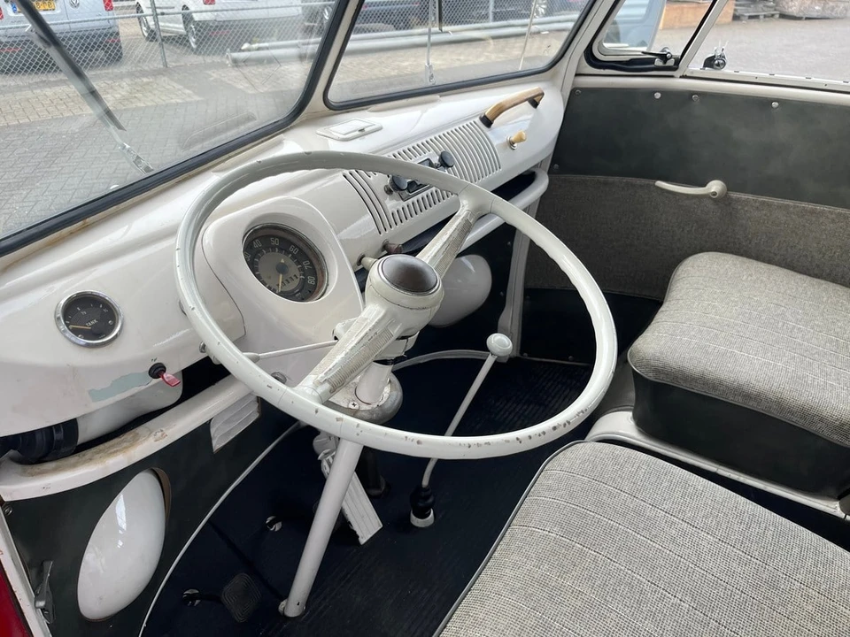 1965 Volkswagen Split-Window Bus - Image 13 of 30