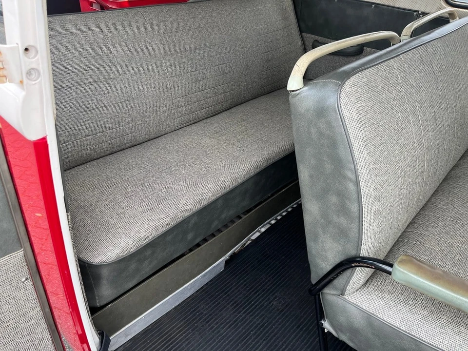 1965 Volkswagen Split-Window Bus - Image 23 of 30