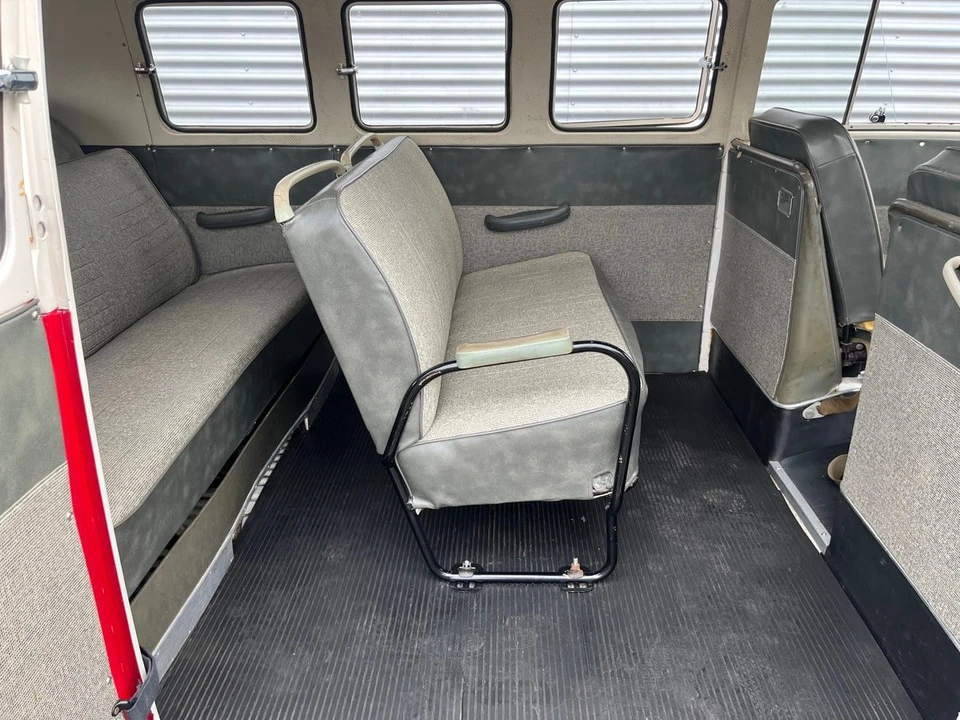 1965 Volkswagen Split-Window Bus - Image 25 of 30