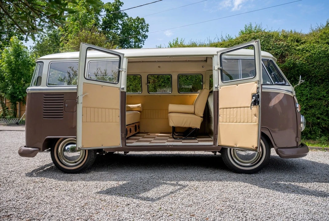 1965 Volkswagen Type 2 - Image 16 of 30