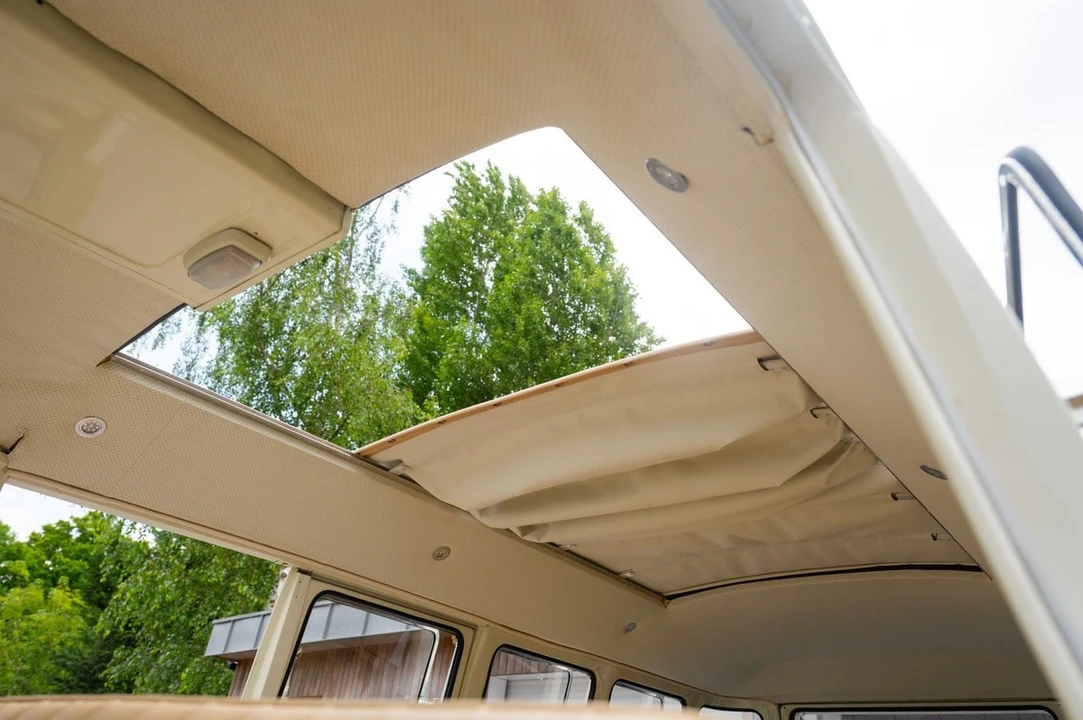 1965 Volkswagen Type 2 - Image 29 of 30