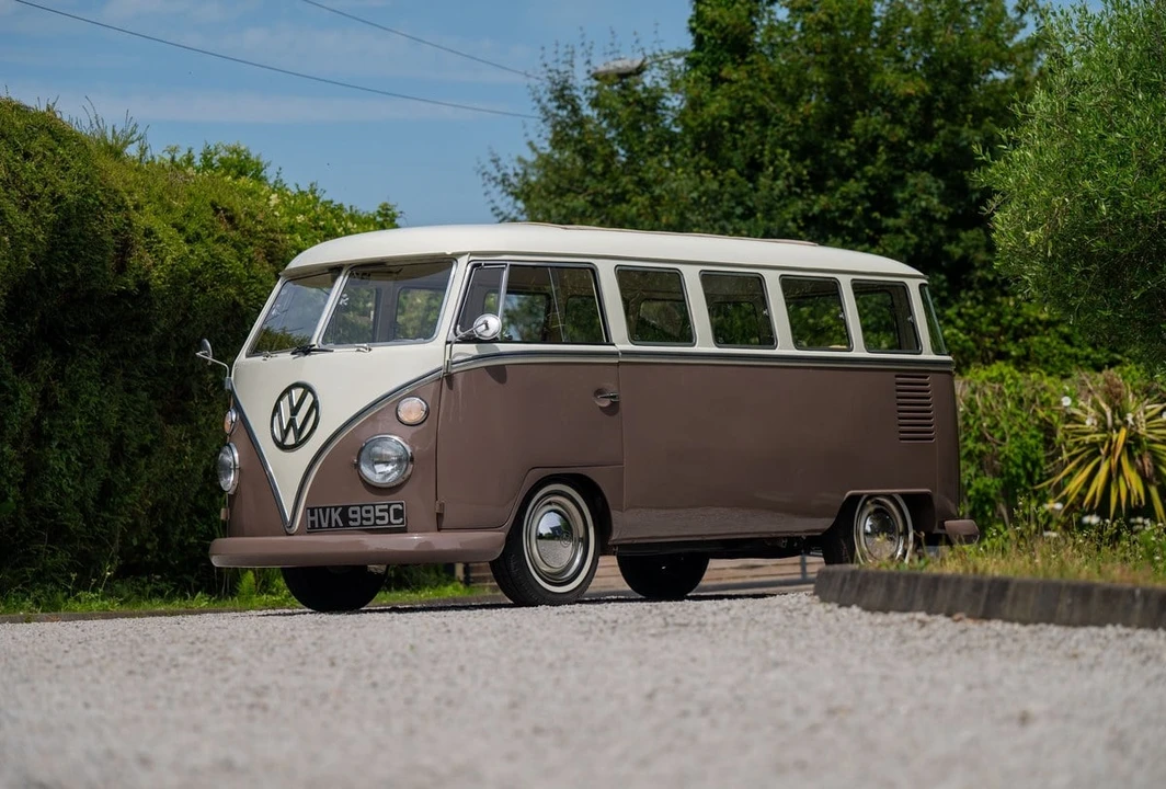 1965 Volkswagen Type 2 - Image 10 of 30