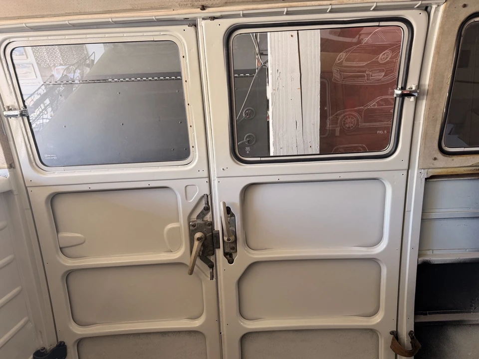 1965 Volkswagen Split-Window Bus - Image 9 of 21