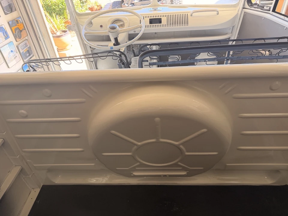 1965 Volkswagen Split-Window Bus - Image 12 of 21