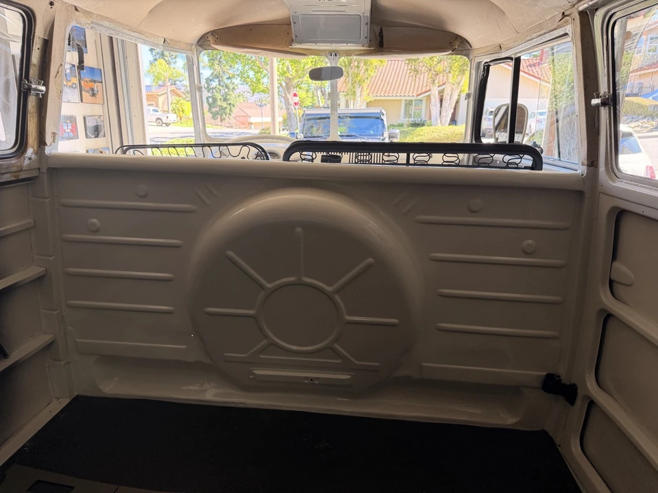 1965 Volkswagen Split-Window Bus - Image 5 of 21