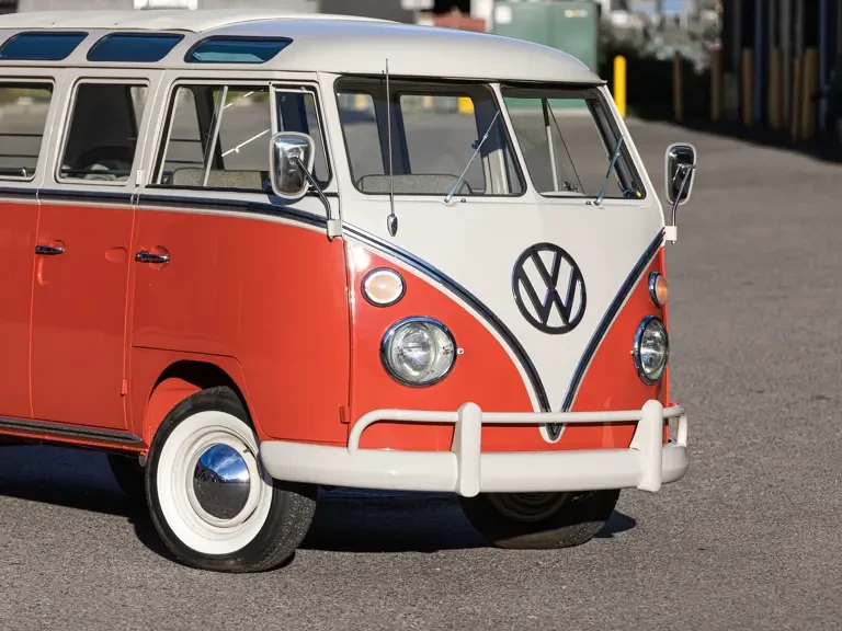 1965 Volkswagen Split-Window Bus - Image 19 of 31