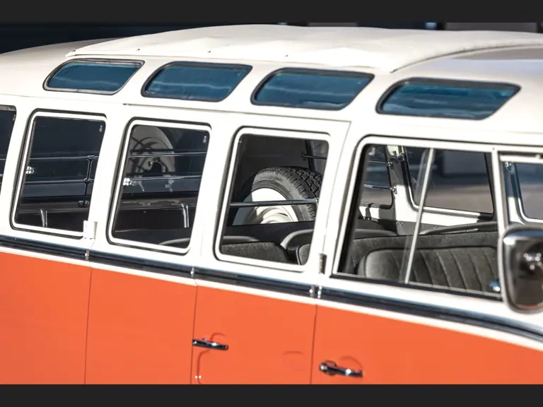 1965 Volkswagen Split-Window Bus - Image 17 of 31