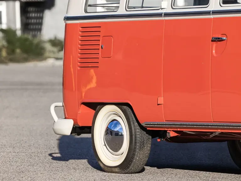 1965 Volkswagen Split-Window Bus - Image 20 of 31