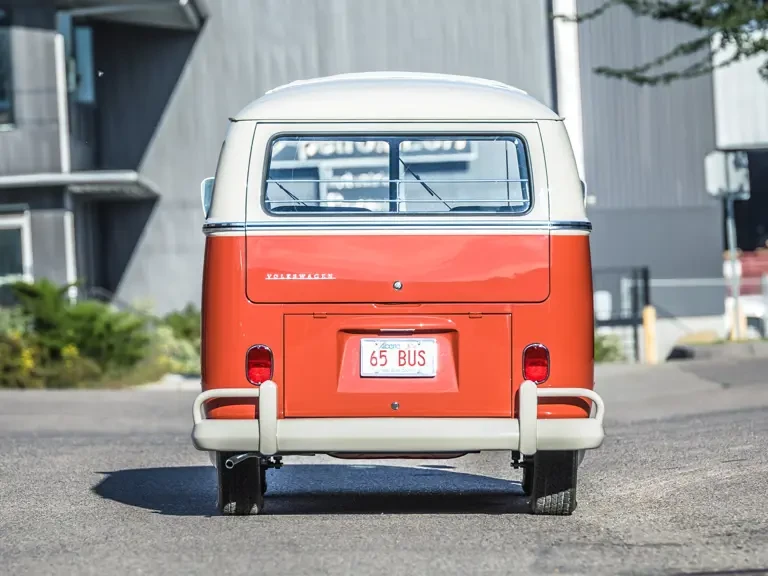 1965 Volkswagen Split-Window Bus - Image 10 of 31