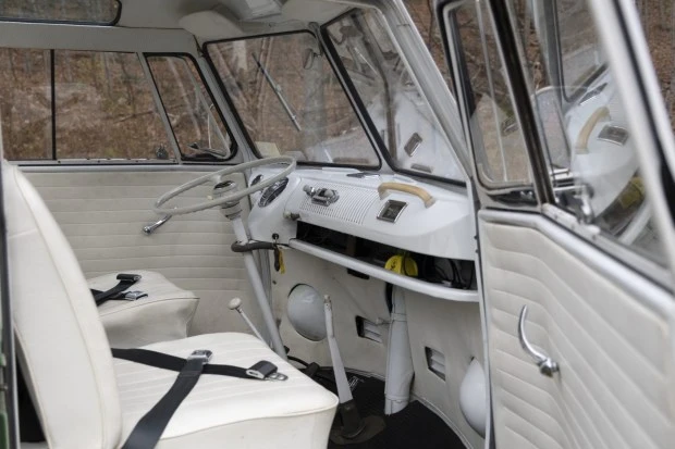 1965 Volkswagen Split-Window Bus - Image 4 of 8