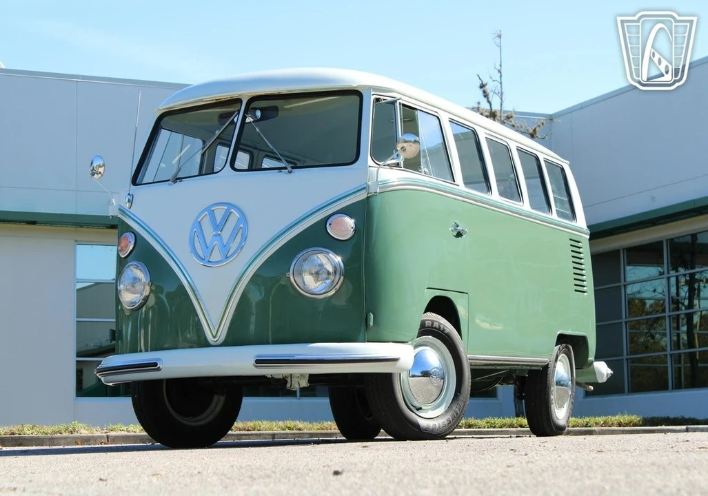 1965 Volkswagen Split-Window Bus - Image 5 of 12