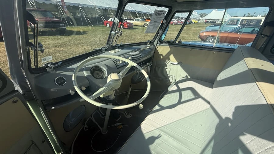 1965 Volkswagen Split-Window Bus - Image 10 of 15