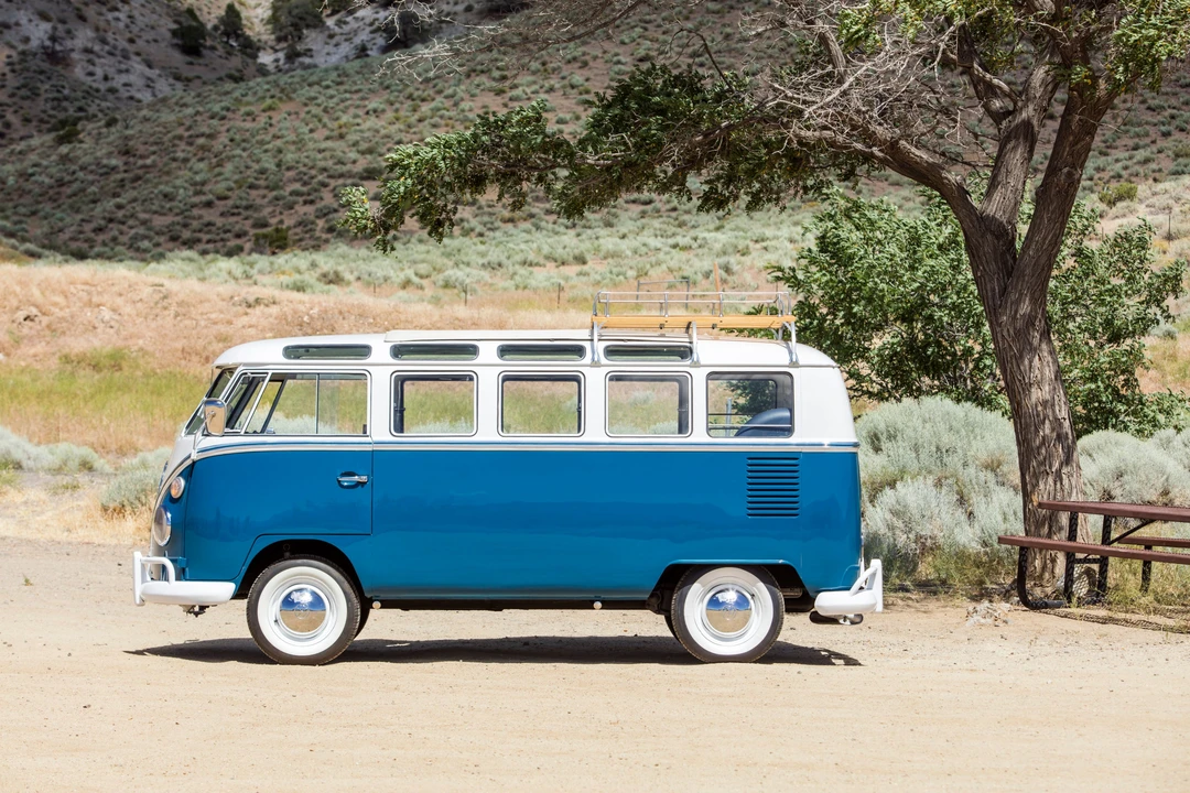 1965 Volkswagen Split-Window Bus - Image 8 of 22