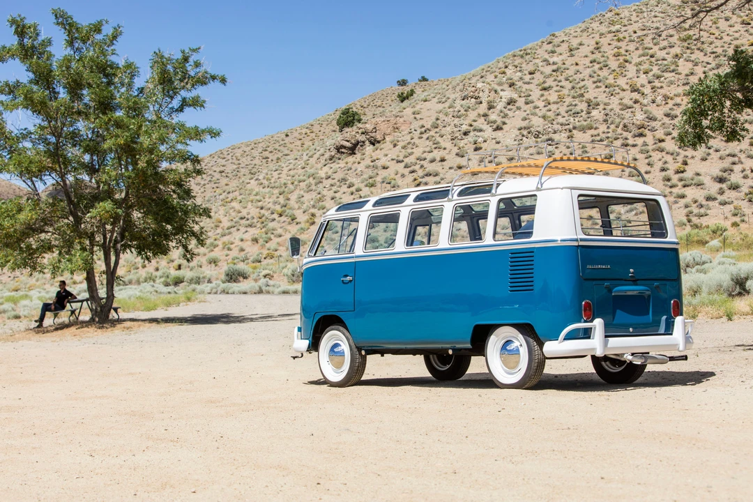 1965 Volkswagen Split-Window Bus - Image 7 of 22
