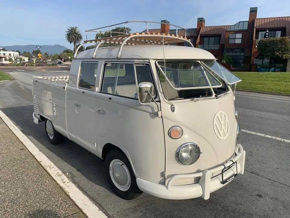 1965 Volkswagen Split-Window Bus - Image 2 of 13
