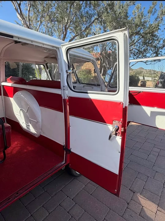 1965 Volkswagen Split-Window Bus - Image 20 of 20