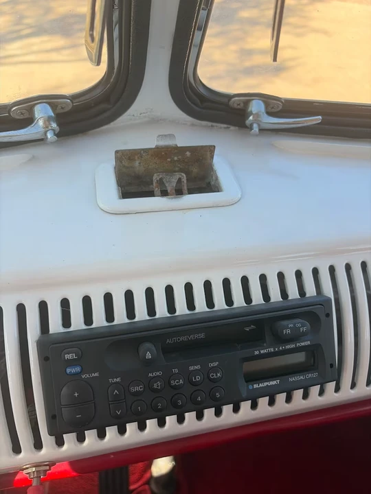 1965 Volkswagen Split-Window Bus - Image 18 of 20