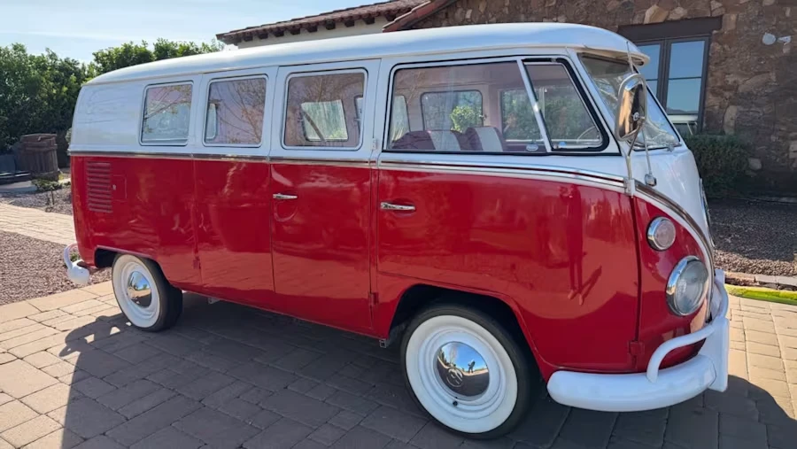 1965 Volkswagen Split-Window Bus - Image 2 of 20