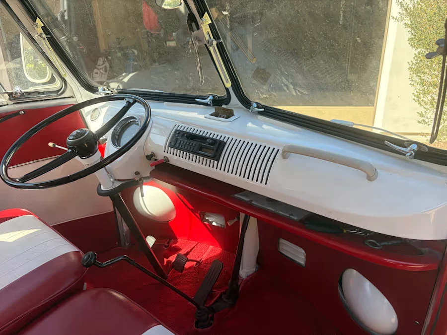 1965 Volkswagen Split-Window Bus - Image 10 of 20
