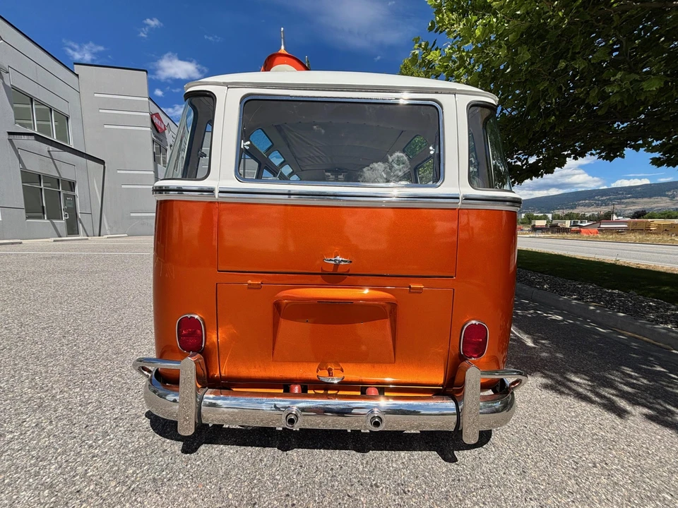 1965 Volkswagen Split-Window Bus - Image 5 of 31