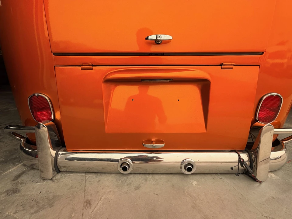1965 Volkswagen Split-Window Bus - Image 26 of 31