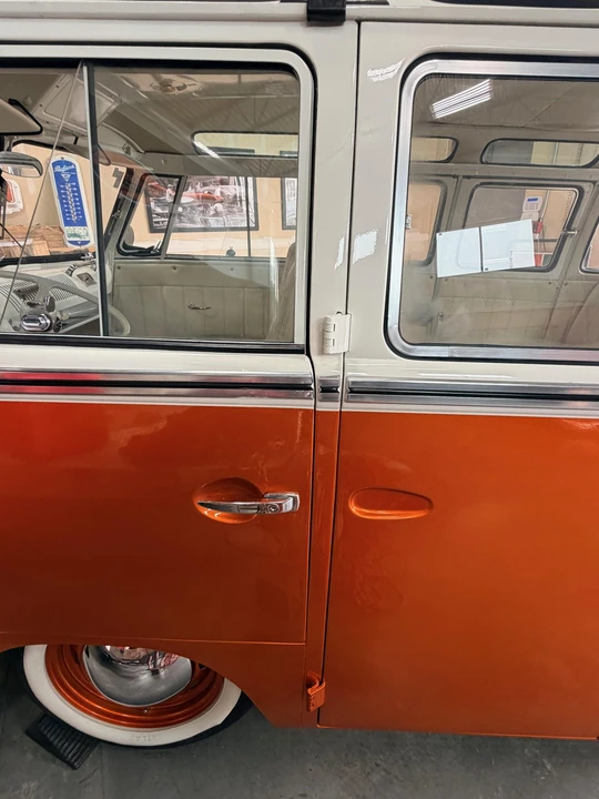 1965 Volkswagen Split-Window Bus - Image 22 of 31