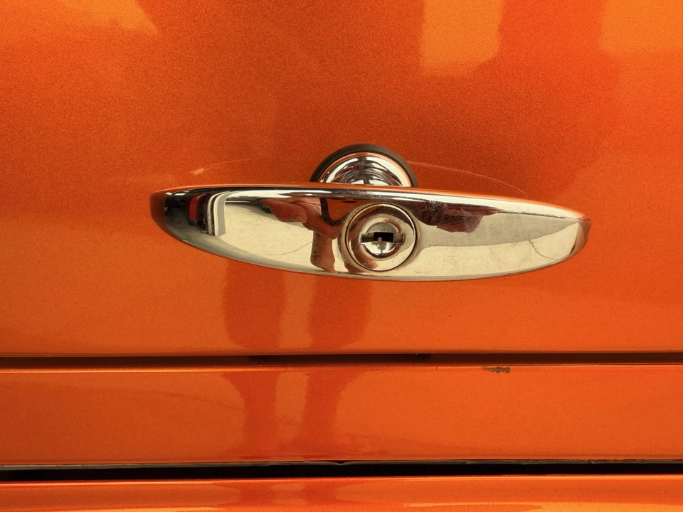 1965 Volkswagen Split-Window Bus - Image 28 of 31