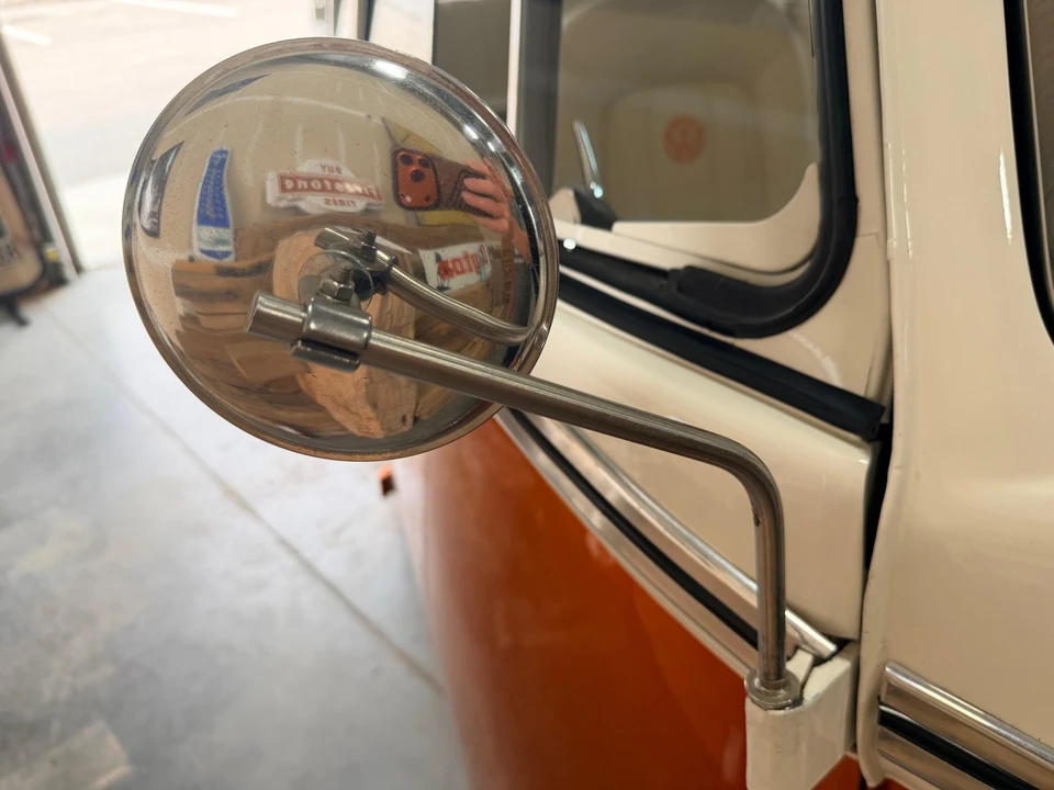 1965 Volkswagen Split-Window Bus - Image 18 of 31
