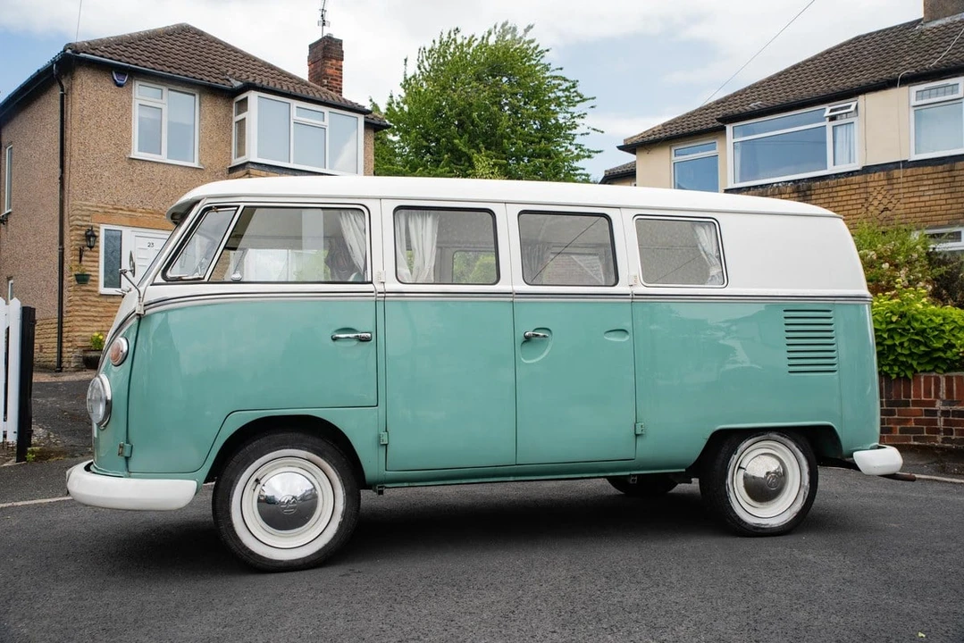 1965 Volkswagen Split-Window Camper - Image 14 of 30