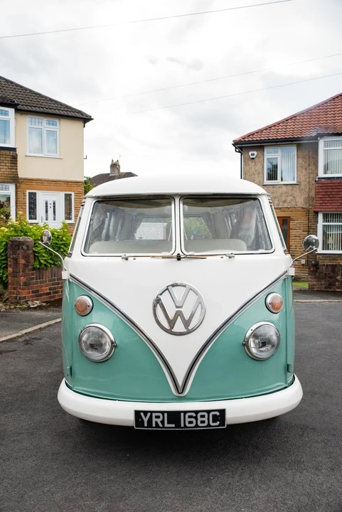 1965 Volkswagen Split-Window Camper - Image 24 of 30