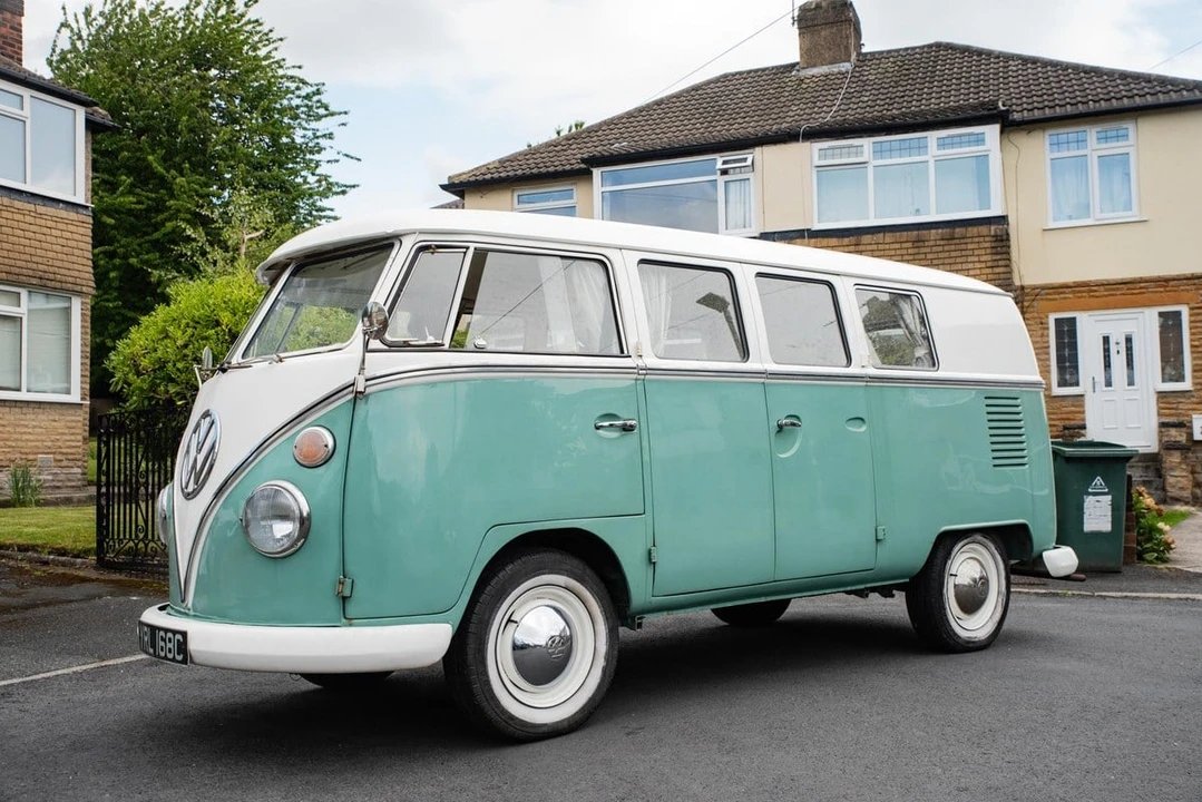 1965 Volkswagen Split-Window Camper - Image 20 of 30