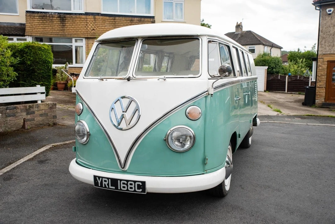 1965 Volkswagen Split-Window Camper - Image 23 of 30