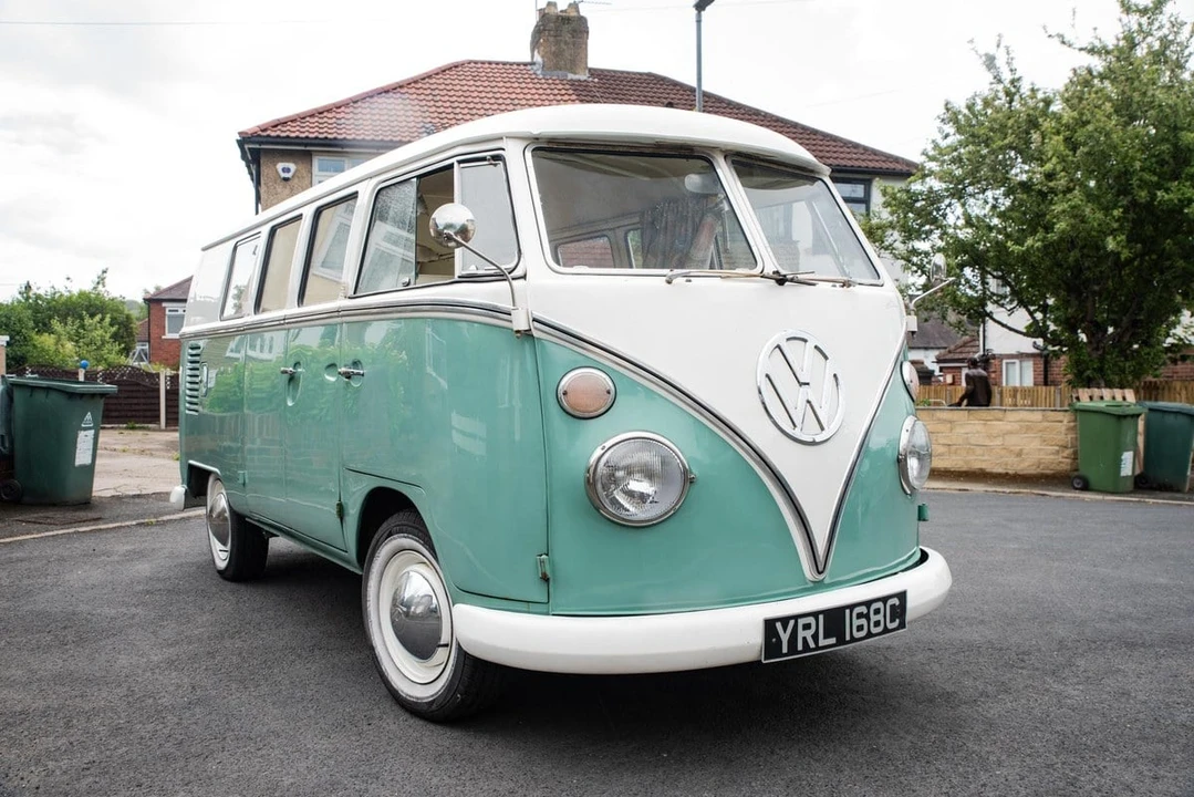 1965 Volkswagen Split-Window Camper - Image 10 of 30