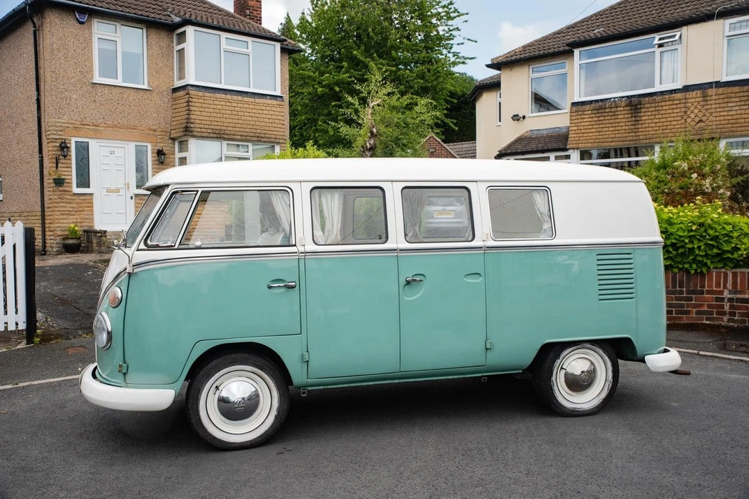 1965 Volkswagen Split-Window Camper - Image 18 of 30