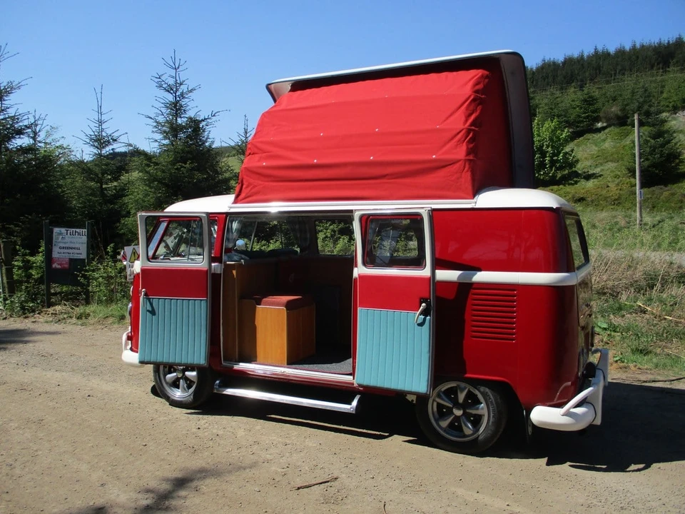 1965 Volkswagen Split-Window Camper - Image 19 of 30